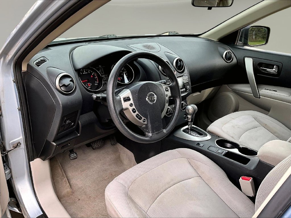 2014 Nissan Rogue Select S - Photo 21