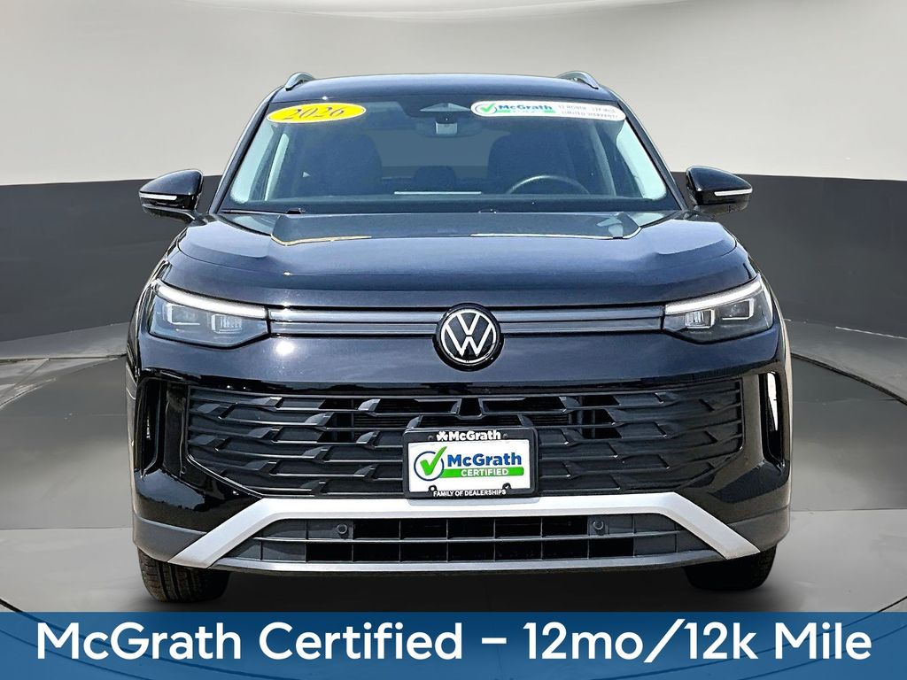 2026 Volkswagen Tiguan SE - Photo 2