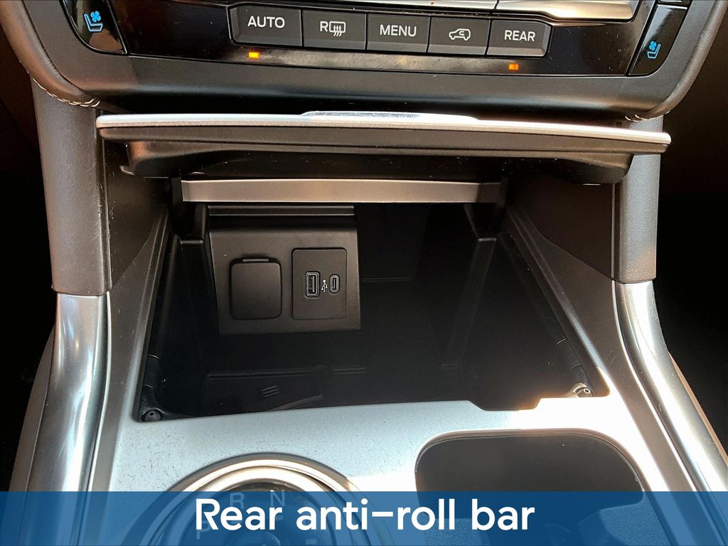 2020 Ford Explorer Platinum - Photo 20