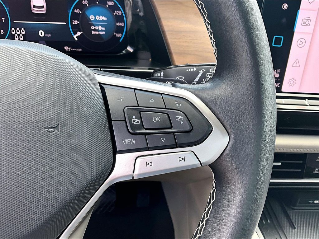 2026 Volkswagen Atlas SE w/Tech - Photo 16