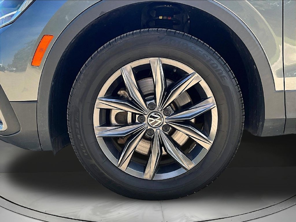 2023 Volkswagen Tiguan SE - Photo 37