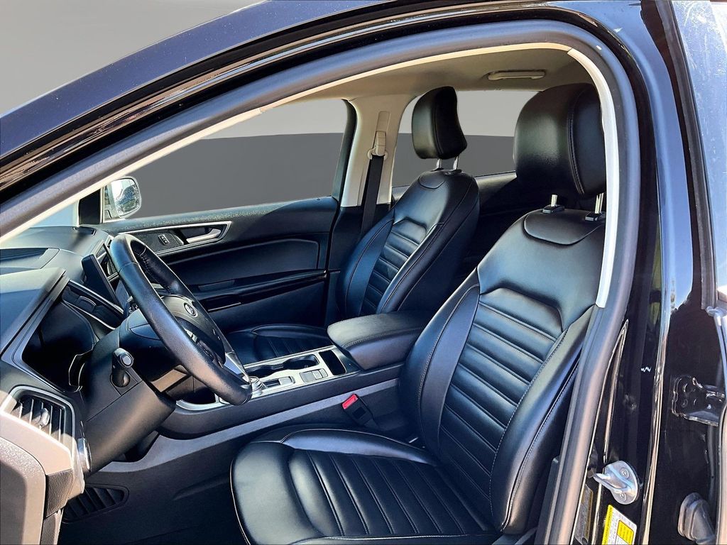 2022 Ford Edge SEL - Photo 24