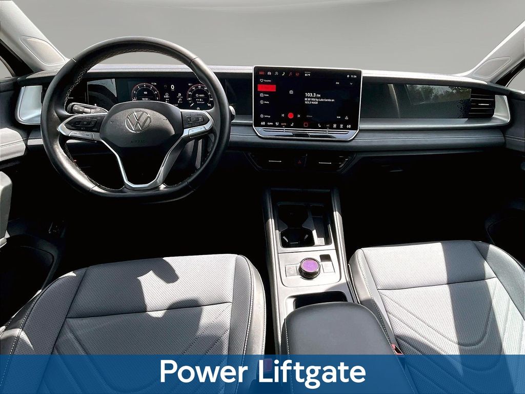 2026 Volkswagen Tiguan SE - Photo 10
