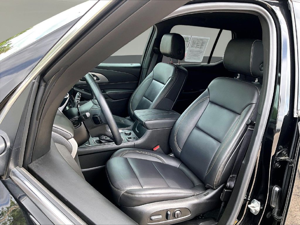 2023 Chevrolet Traverse 3LT - Photo 25