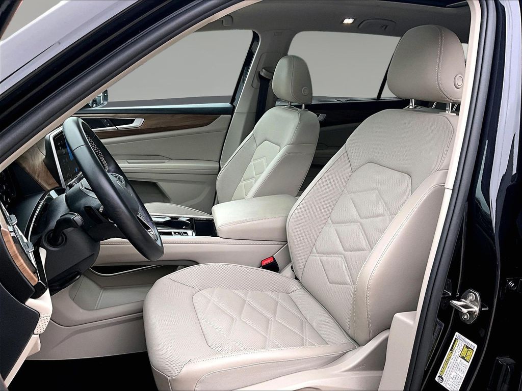 2026 Volkswagen Atlas SE w/Tech - Photo 22