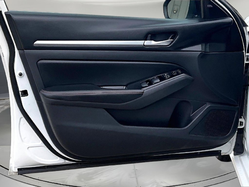 2024 Nissan Altima SR - Photo 24