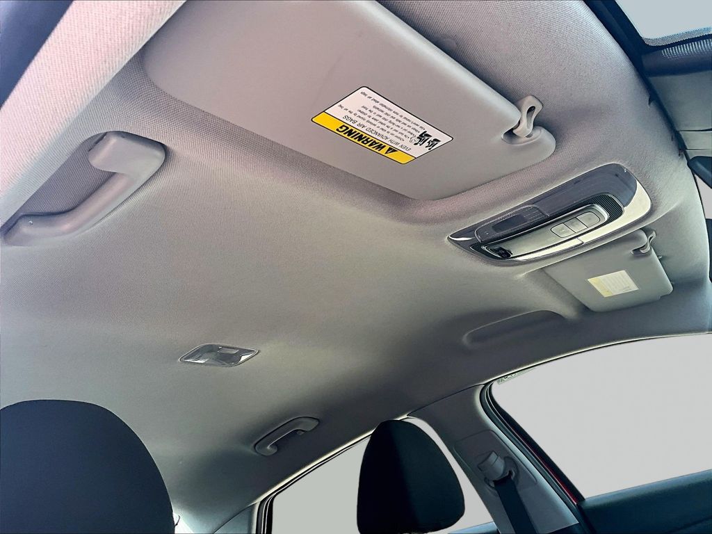 2022 Hyundai Elantra SEL - Photo 29