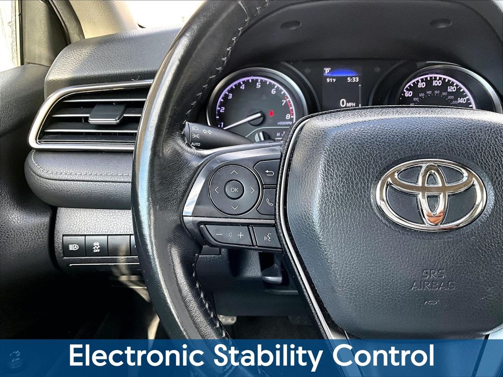 2023 Toyota Camry SE - Photo 15