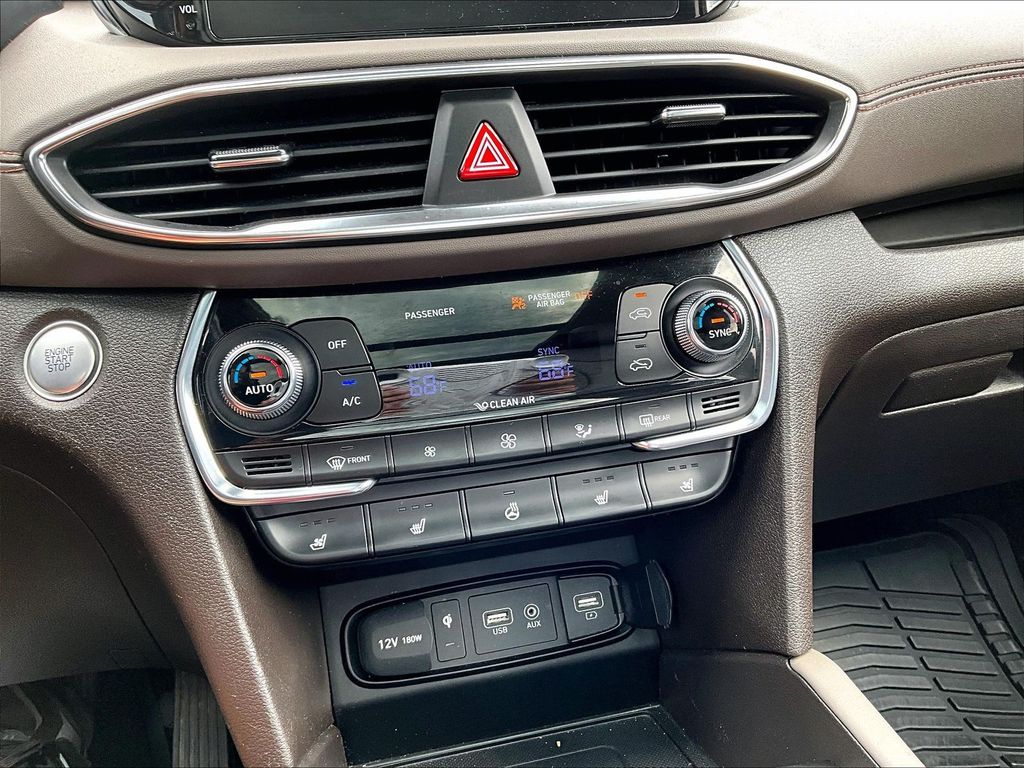 2020 Hyundai Santa Fe Limited - Photo 19