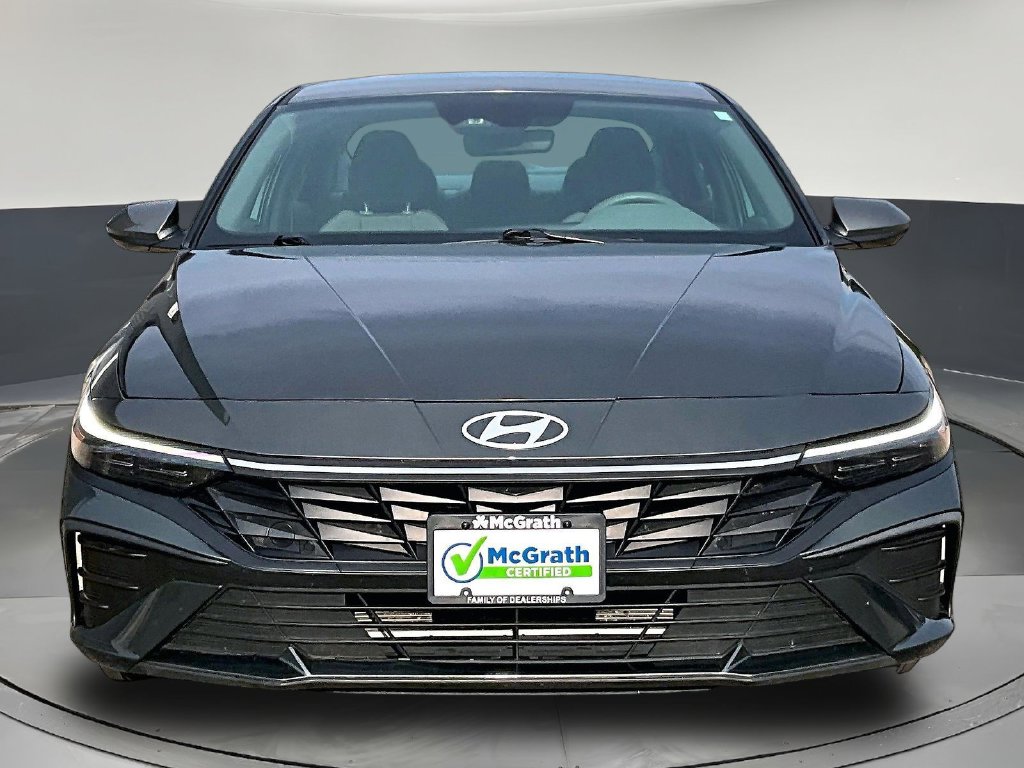 2024 Hyundai Elantra SEL - Photo 2