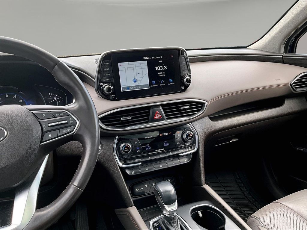 2020 Hyundai Santa Fe Limited - Photo 11