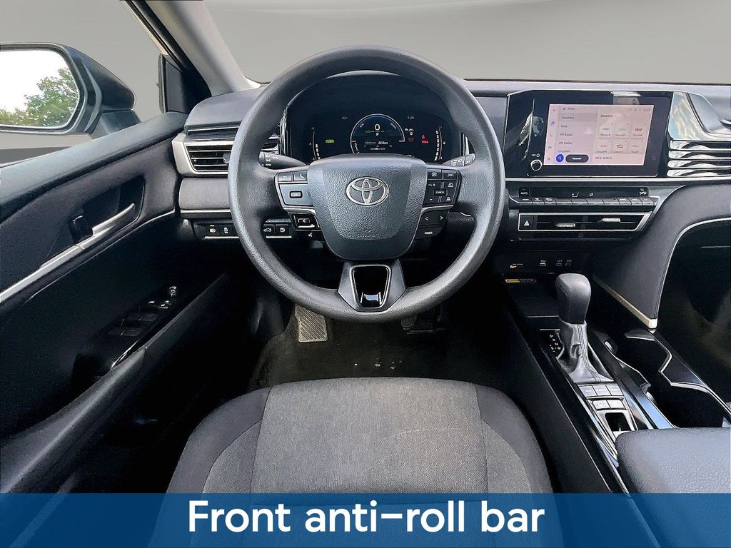 2025 Toyota Camry LE - Photo 11