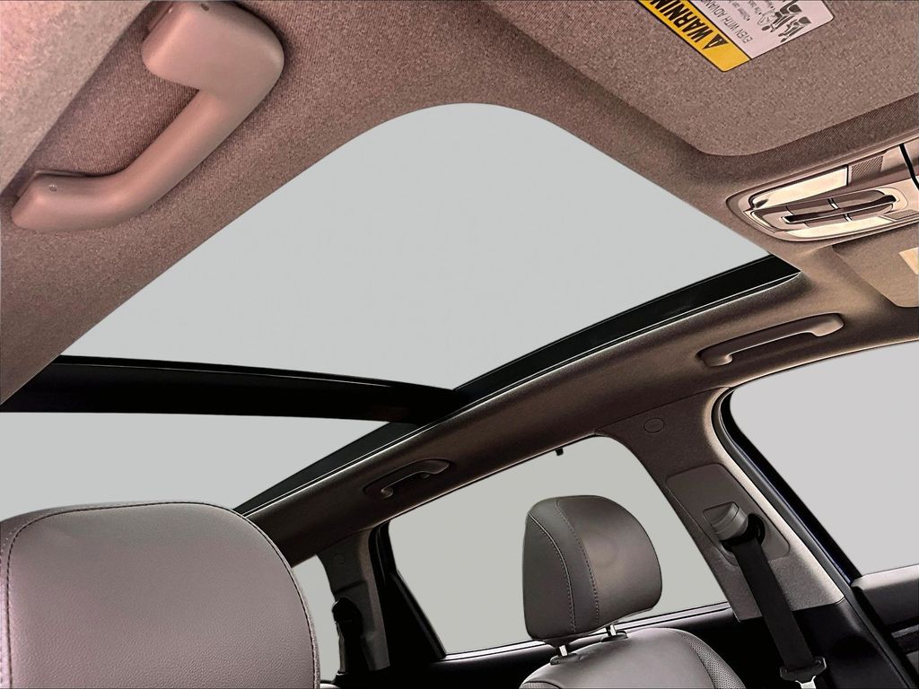 2020 Hyundai Santa Fe Limited - Photo 28