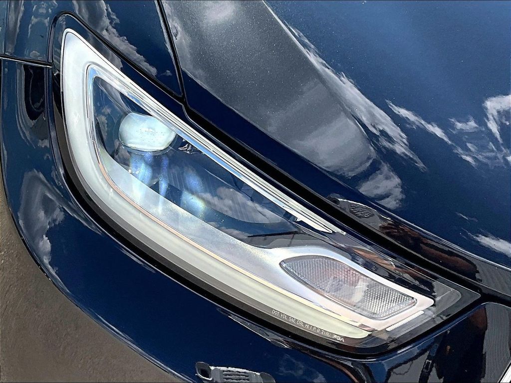 2021 Chrysler Pacifica Hybrid Touring L - Photo 31
