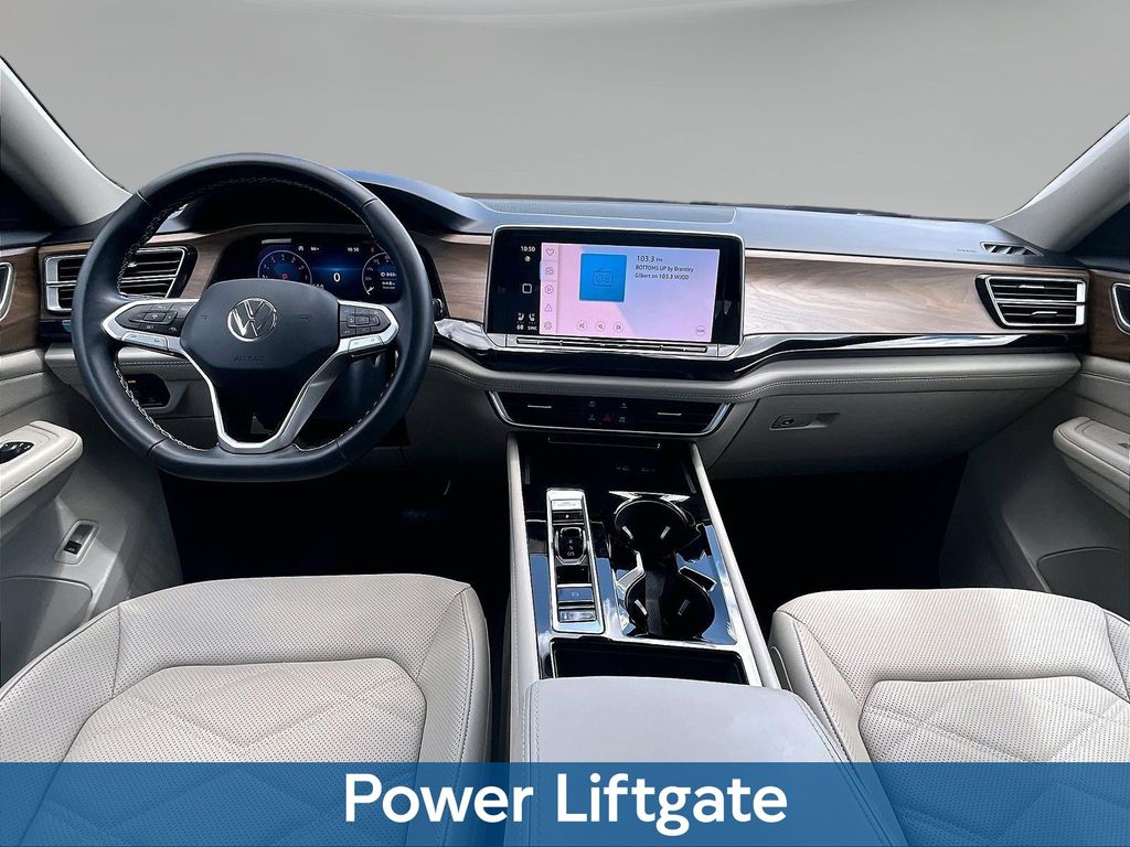2026 Volkswagen Atlas SE w/Tech - Photo 10