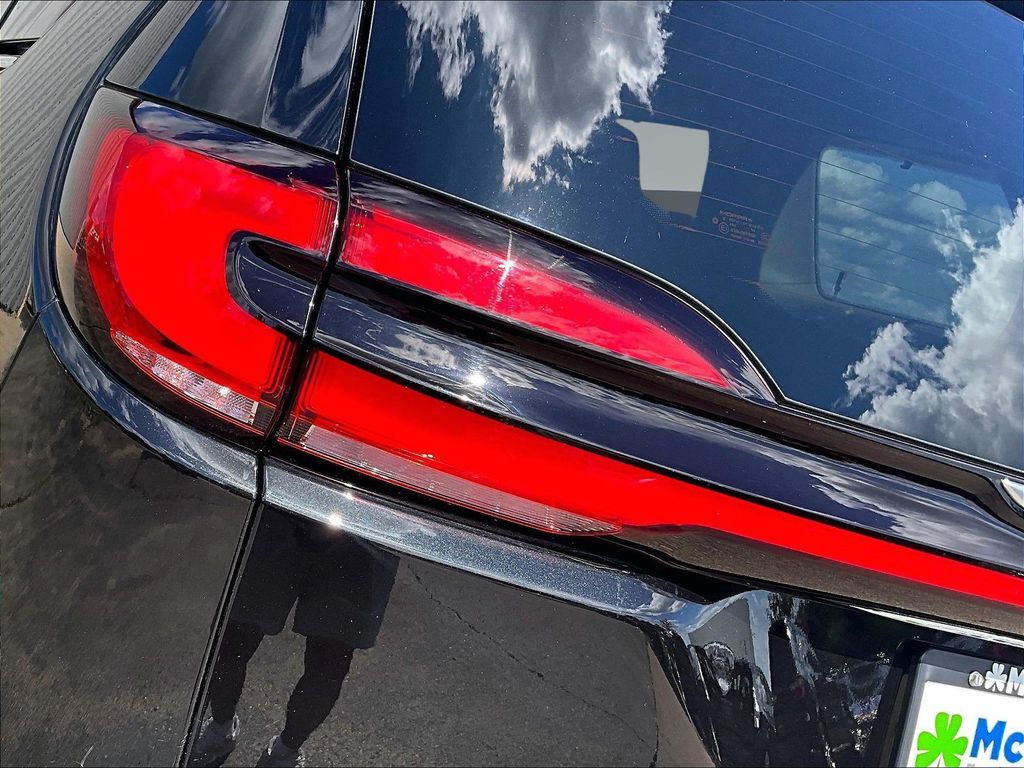 2021 Chrysler Pacifica Hybrid Touring L - Photo 26