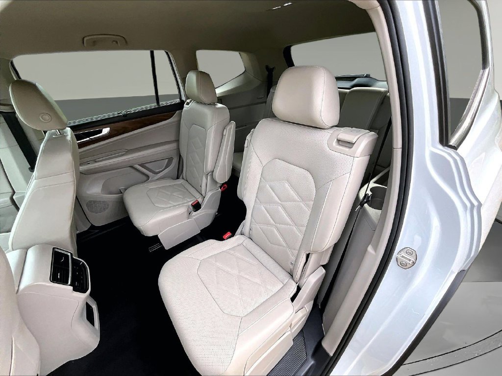 2026 Volkswagen Atlas SE w/Tech - Photo 25