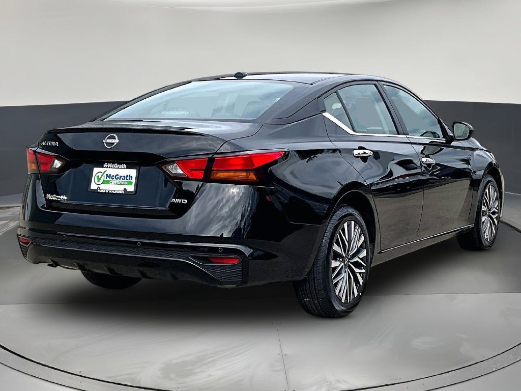 2025 Nissan Altima SV - Photo 7