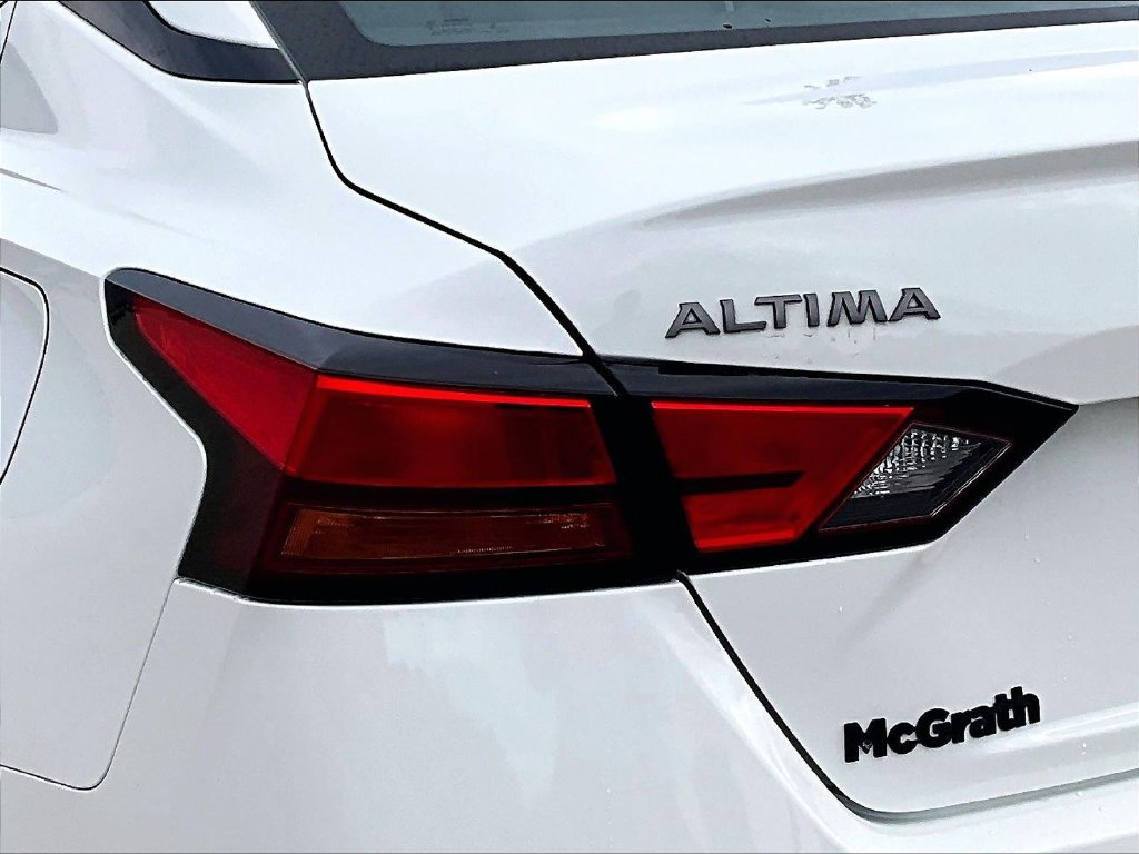 2024 Nissan Altima SR - Photo 27