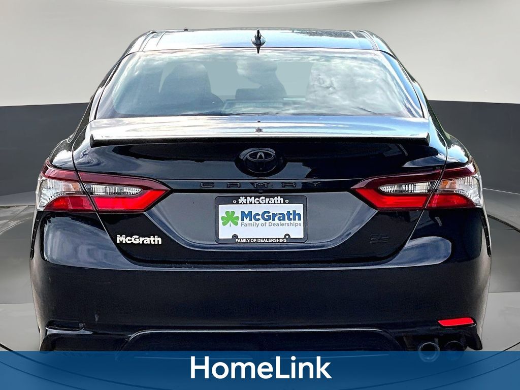 2023 Toyota Camry SE - Photo 7