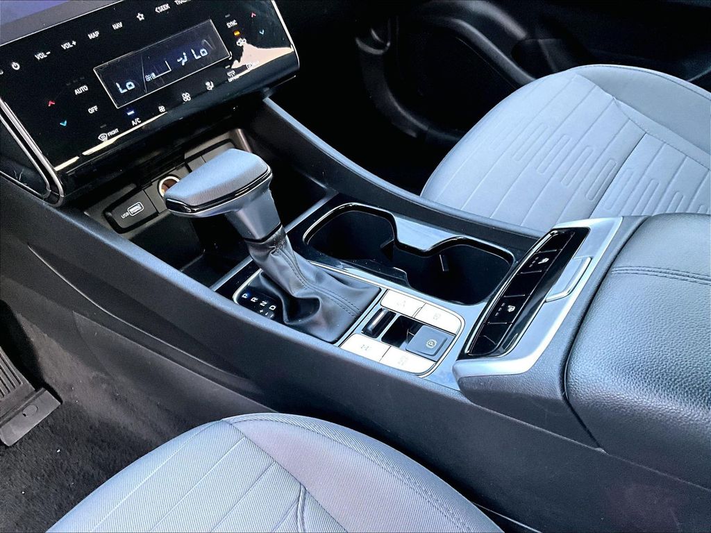 2024 Hyundai Santa Cruz SEL - Photo 23