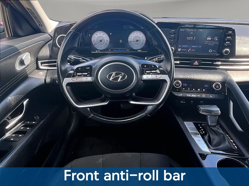 2022 Hyundai Elantra SEL - Photo 11