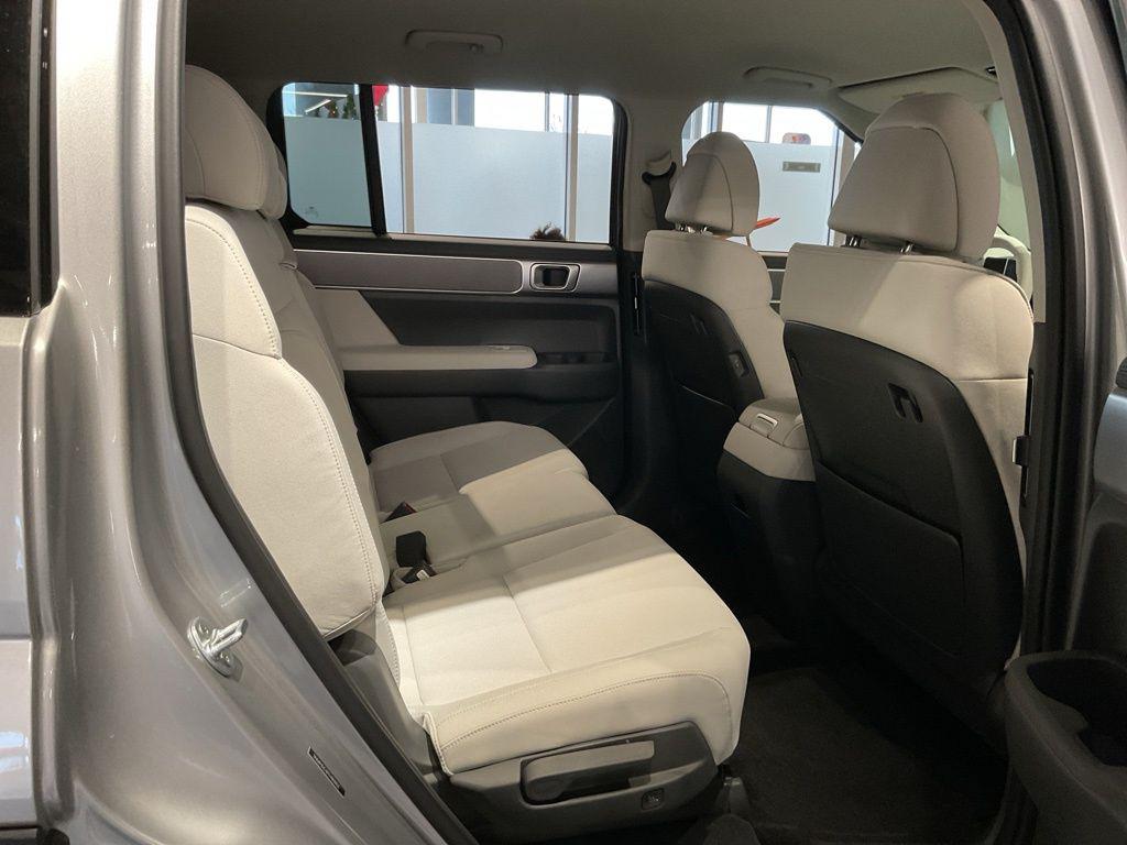 2026 Hyundai Santa Fe SE - Photo 24