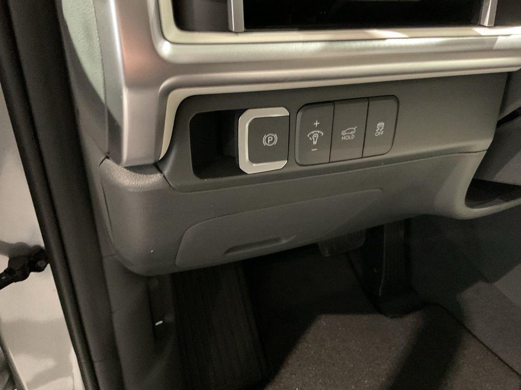2026 Hyundai Santa Fe SE - Photo 14