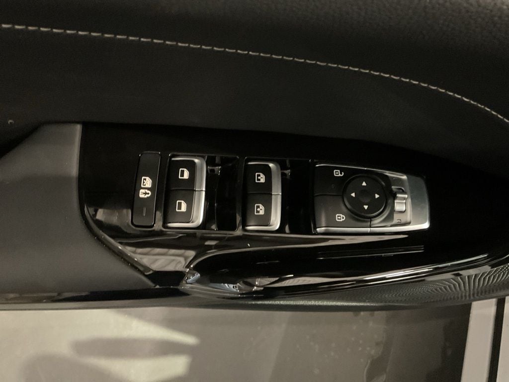2026 Kia K5 GT-Line - Photo 12