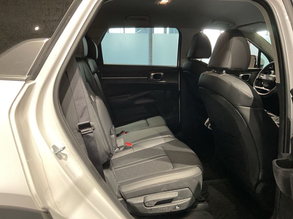 2026 Kia Sorento S - Photo 21