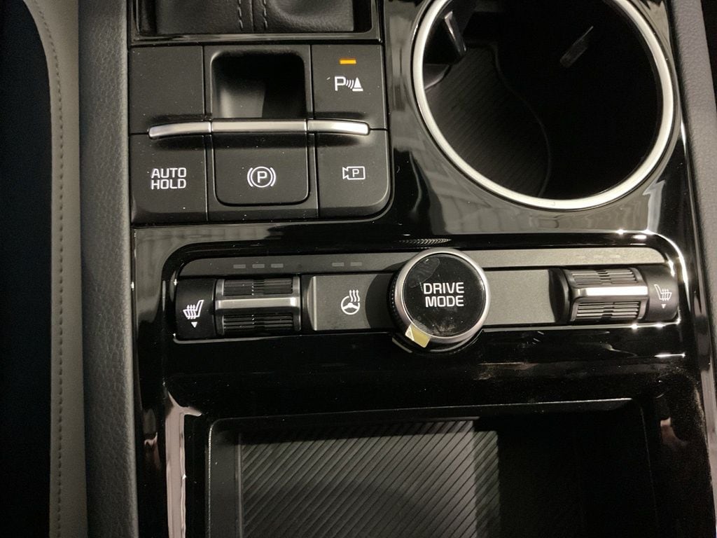 2026 Kia K5 GT-Line - Photo 16