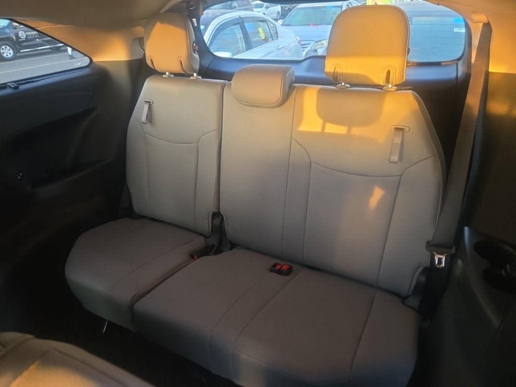 Used 2026 Toyota Sienna XLE Minivan/Van