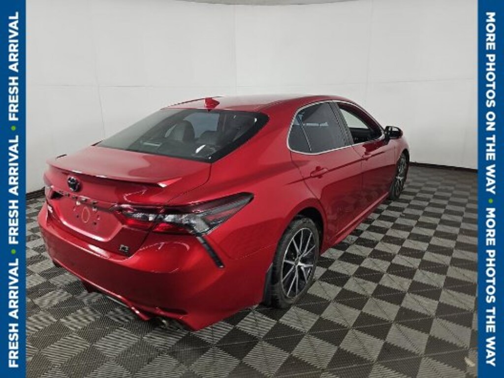 Used 2023 Toyota Camry SE Sedan