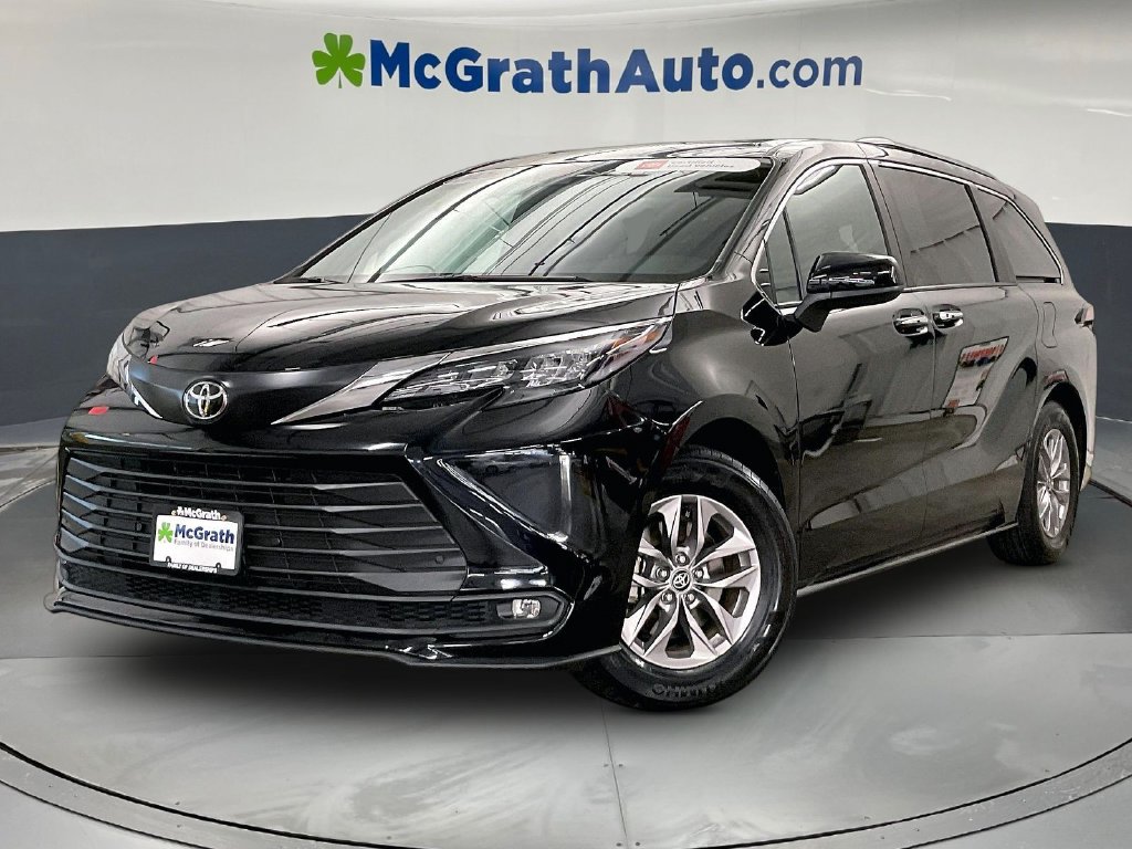Certified 2026 Toyota Sienna XLE Minivan/Van