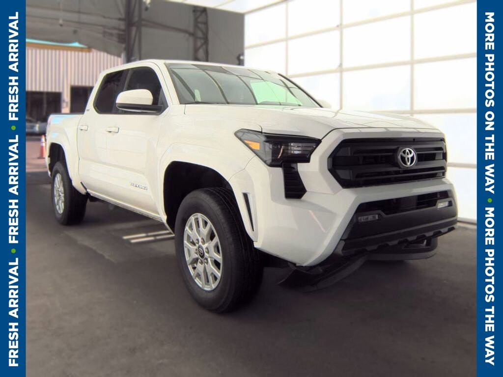 Used 2025 Toyota Tacoma SR5 Truck