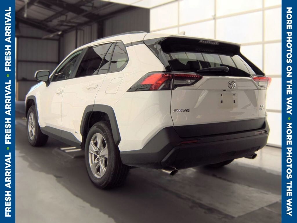 Used 2025 Toyota RAV4 Hybrid XLE SUV