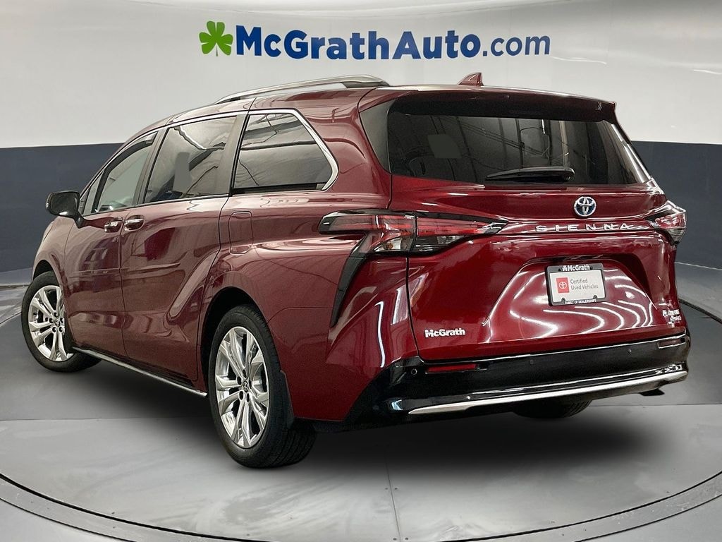 Certified 2024 Toyota Sienna Platinum Minivan/Van