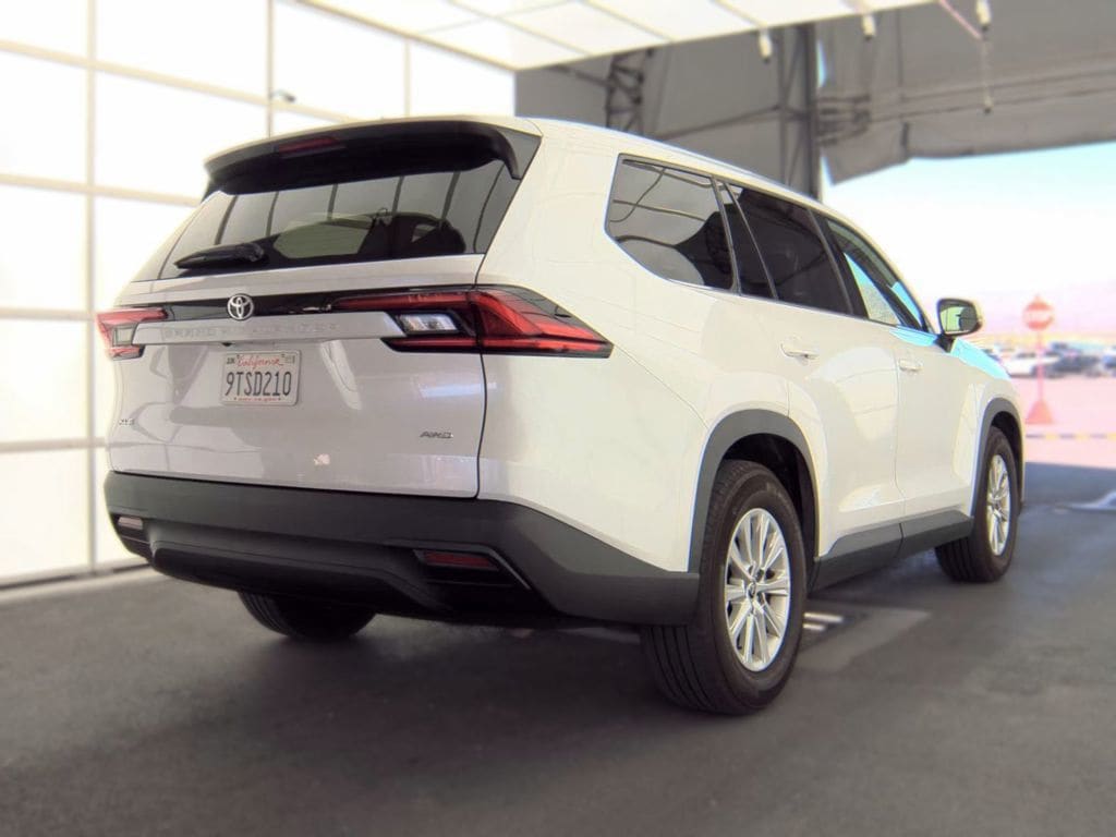 Used 2025 Toyota Grand Highlander XLE SUV