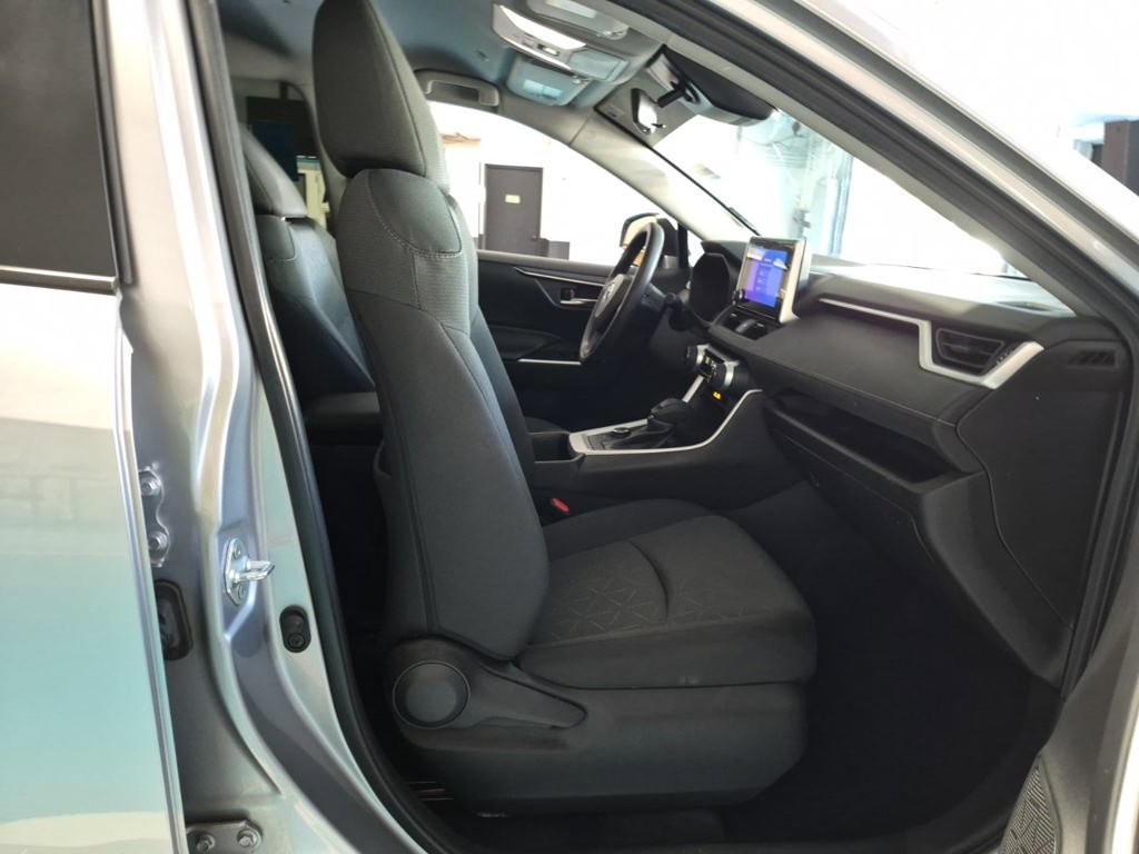 Used 2023 Toyota RAV4 Hybrid XLE SUV