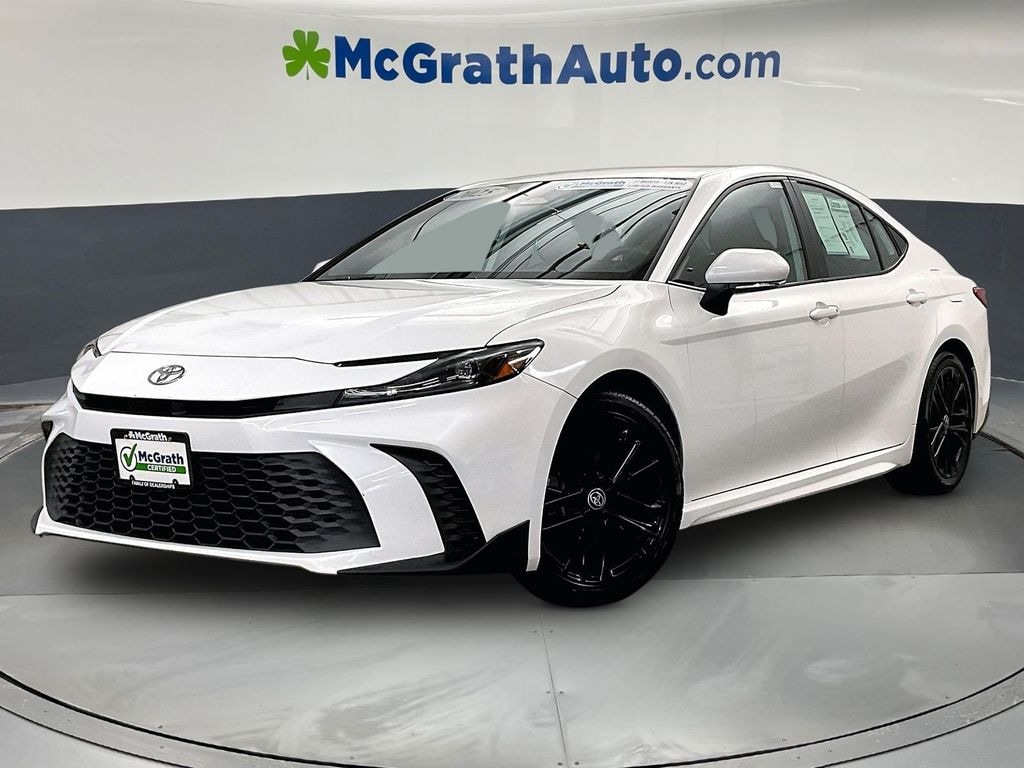 Used 2025 Toyota Camry SE Sedan