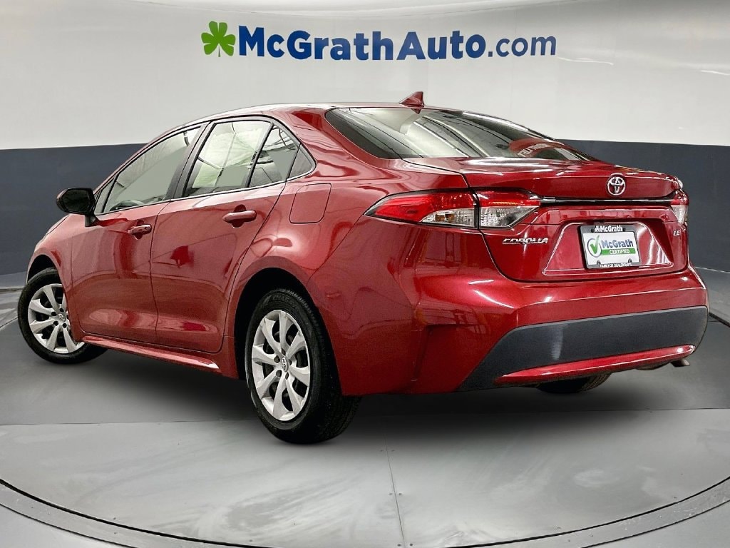 Used 2021 Toyota Corolla LE Sedan