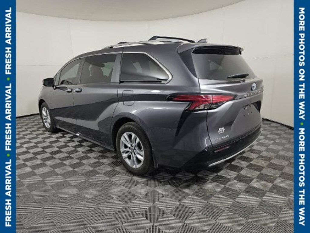 Used 2025 Toyota Sienna Limited Minivan/Van