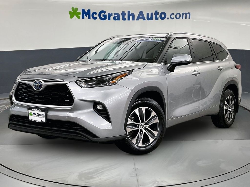 Used 2023 Toyota Highlander Hybrid XLE SUV