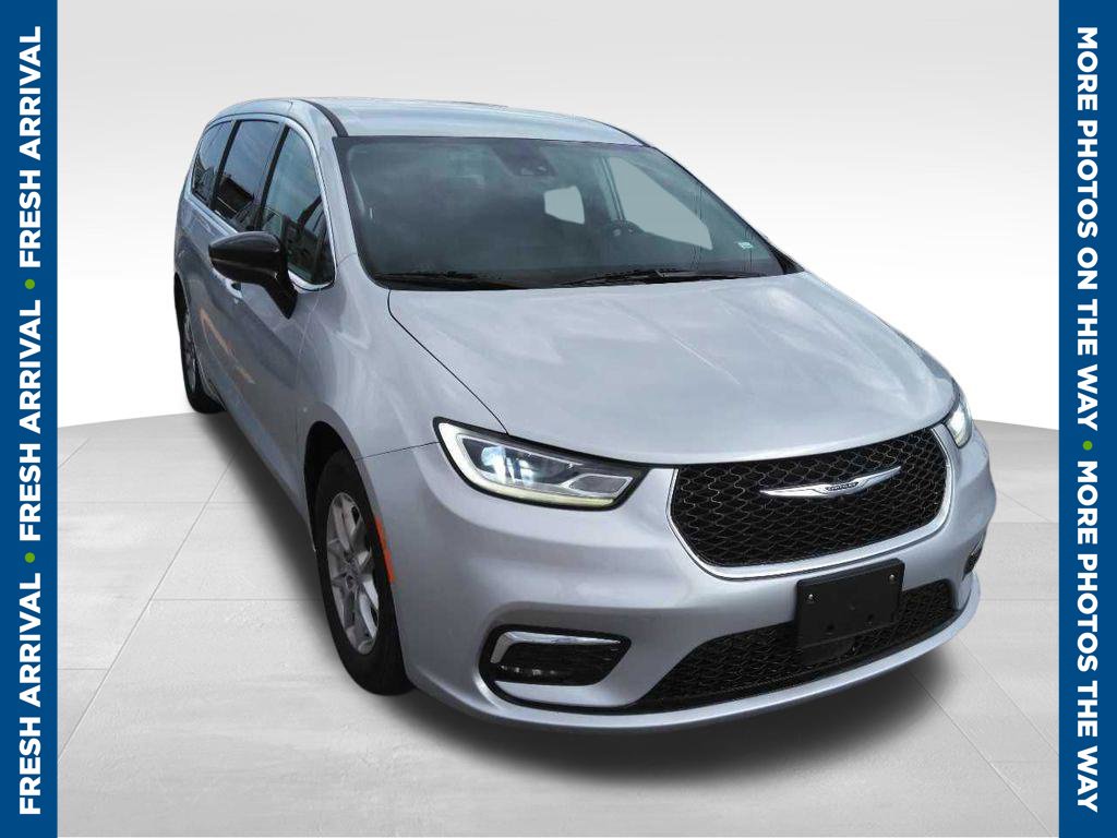  Chrysler Pacifica