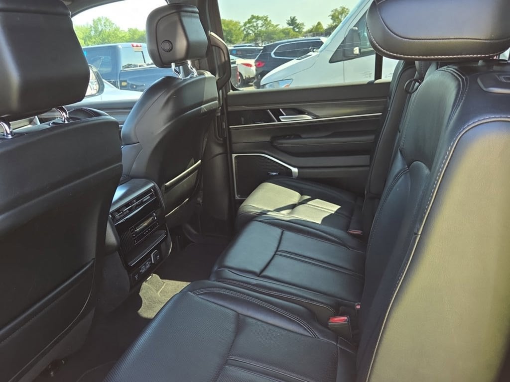 Certified 2024 Jeep Wagoneer Series II SUV