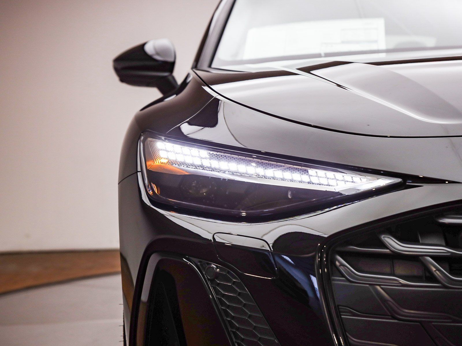 2026 Audi A6 Premium Plus - Photo 6