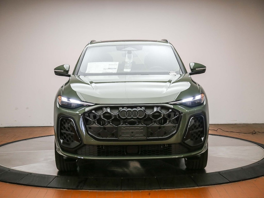 New 2026 Audi Q5 Premium SUV