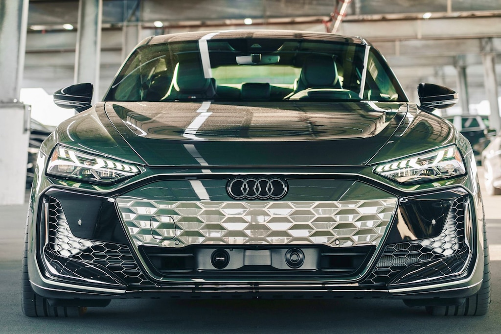 New 2026 Audi RS e-tron GT Performance Base Sedan