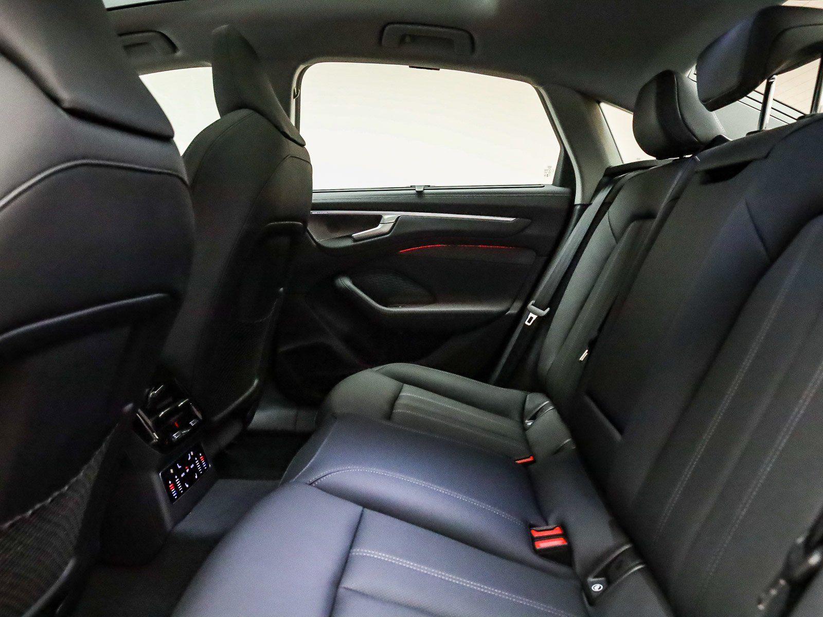 2026 Audi A6 Premium Plus - Photo 21