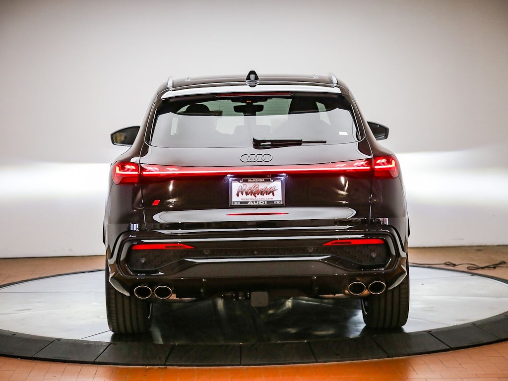 New 2026 Audi SQ5 Prestige SUV